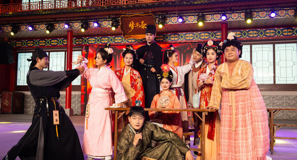 【深圳跨年2026】8大倒數活動合集!世界之窗煙火秀/歡樂港灣燈光/古鎮國潮攻略