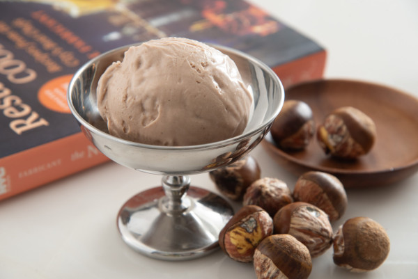 The Ice Cream & Cookie Co.推聖誕限定系列＋限時半價優惠! Churro西班牙油條雪糕/薄荷雪糕/冧酒栗子雪糕