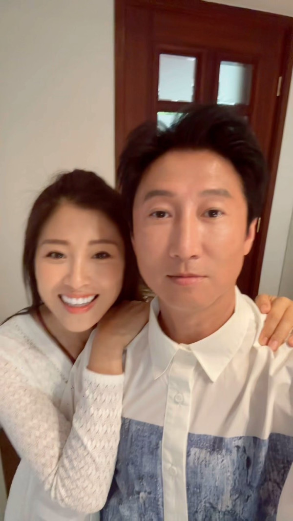 洪天明淚崩承認曾經多次鬧離婚 13年婚姻愧對周家蔚:「可以得到更好的人」