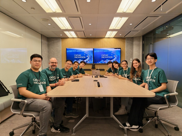 Cathay Hackathon 2025｜學生員工賽道同步舉行 活用AI解決營運痛點