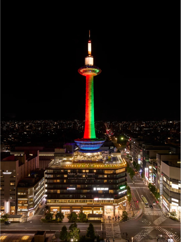 京都塔。圖片來源:小紅書@京阪KEIHAN 京都塔。圖片來源:小紅書@京阪KEIHAN