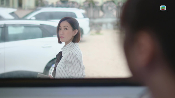 新聞女王2｜佘詩曼親揭AI主播生成過程 真人文慧心VS主播AI同場對壘