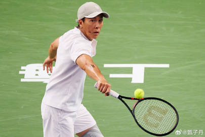 圖片來源：微博@甄子丹