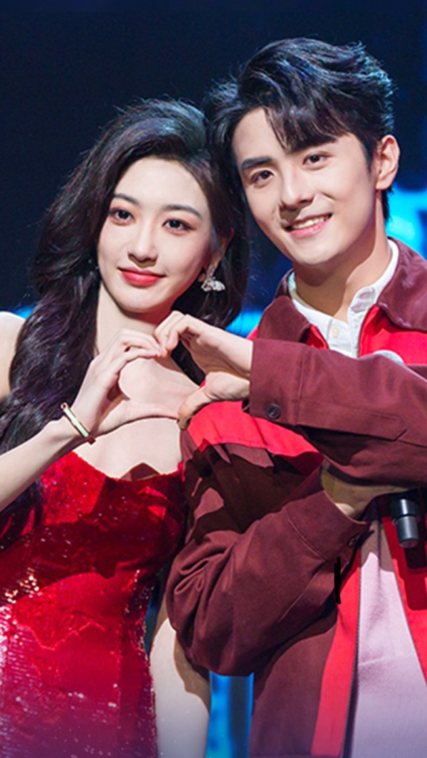 新聞女王2｜音樂才子涂毓麟「呆萌IT男」造型被指神逆齡 西瓜頭粗眉引網民熱討