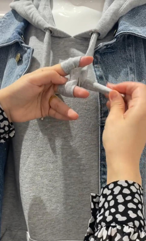 衛衣繩太長吊吊揈？網民教1招神級綁法：6步綁出日系「蝴蝶結」超治癒