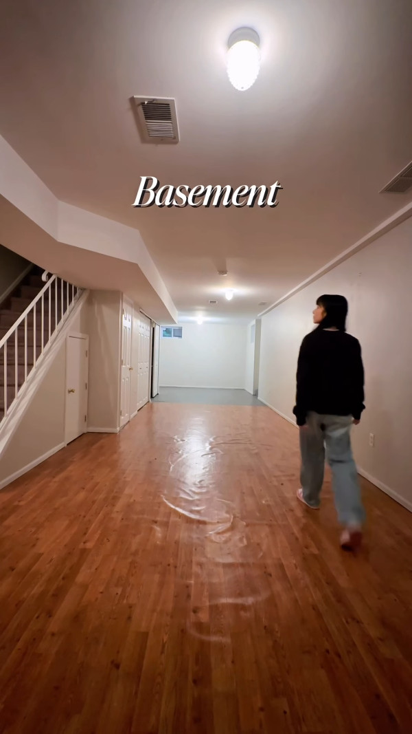 30歲女藝人公開三層獨立屋豪宅！為父母置安樂窩 網民激讚：夢幻退休屋