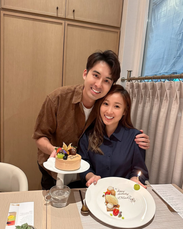 36歲性感人妻胸壓馬場尺度震撼大開 低胸戰衣薄紗遮胸藏不住好身材