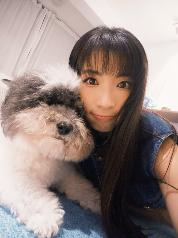 30歲女藝人公開三層獨立屋豪宅！為父母置安樂窩 網民激讚：夢幻退休屋