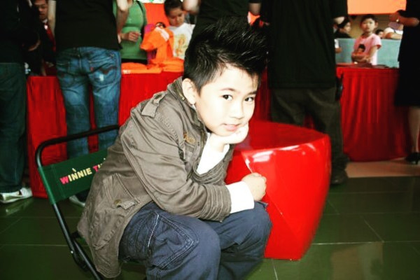 童星Jacky仔近況曝光!吳諾弘飛日本重聚1小時 大爆兒時拍劇蝕錢做