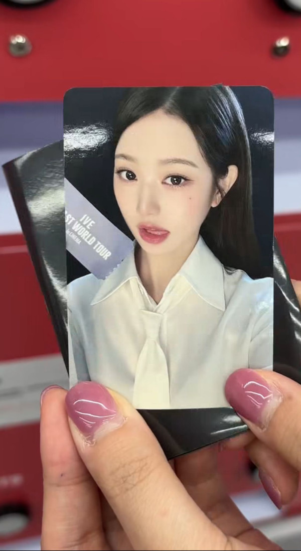 MAMA前夕！韓國爆紅POCA SPOT快閃4大港鐵站！$78起盲抽BTS/SEVENTEEN小卡 網民瘋搶斷貨