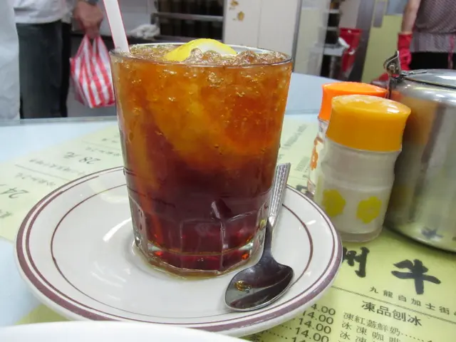 深圳手搖店員秒認港客因1習慣？叫「正常甜」甜到暈未？內行人教3招落單更準確 