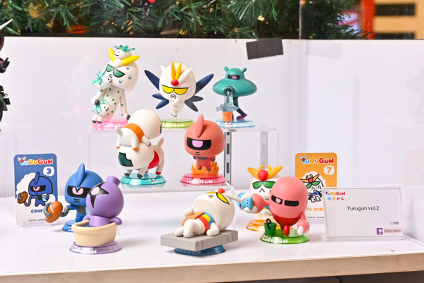 BANDAI三大品牌聯乘登陸apm 1.2米高達立像 芙莉蓮會場限定手辦