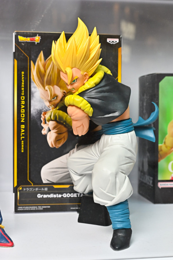 BANDAI三大品牌聯乘登陸apm 1.2米高達立像 芙莉蓮會場限定手辦