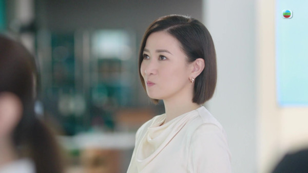 新聞女王2｜陳曉華演唐芷瑤回歸復仇抹黑Man姐 一秒純純兔變惡毒奸角勁好戲