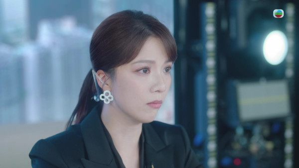 新聞女王2｜陳曉華演唐芷瑤回歸復仇抹黑Man姐 一秒純純兔變惡毒奸角勁好戲