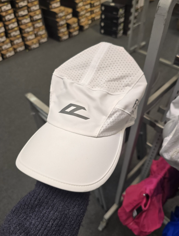 尖沙咀海港城戶外服裝開倉低至3折!一連5日 運動風衣/防水鞋/運動鞋/長褲/行山背囊$199起