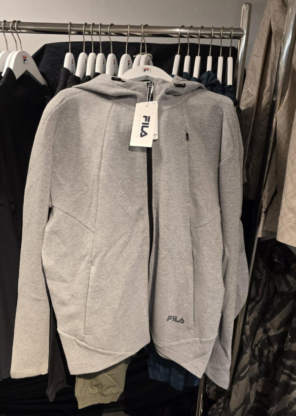 尖沙咀海港城戶外服裝開倉低至3折！一連5日 運動風衣/防水鞋/運動鞋/長褲/行山背囊$199起