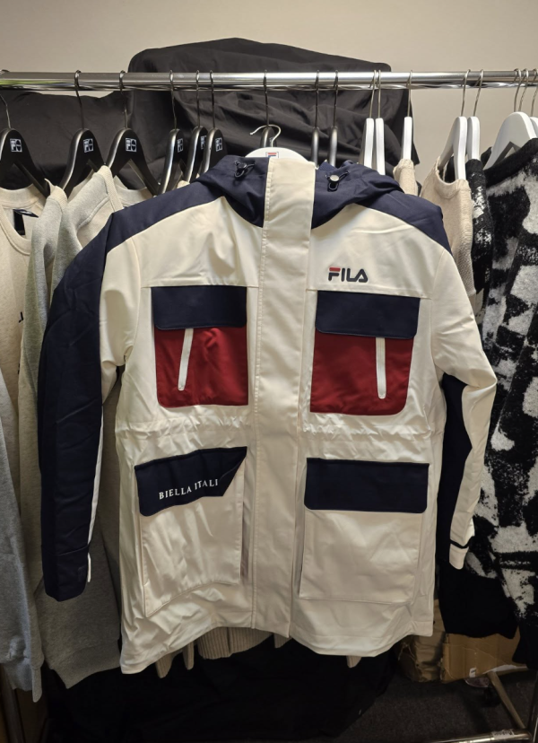 尖沙咀海港城戶外服裝開倉低至3折！一連5日 運動風衣/防水鞋/運動鞋/長褲/行山背囊$199起