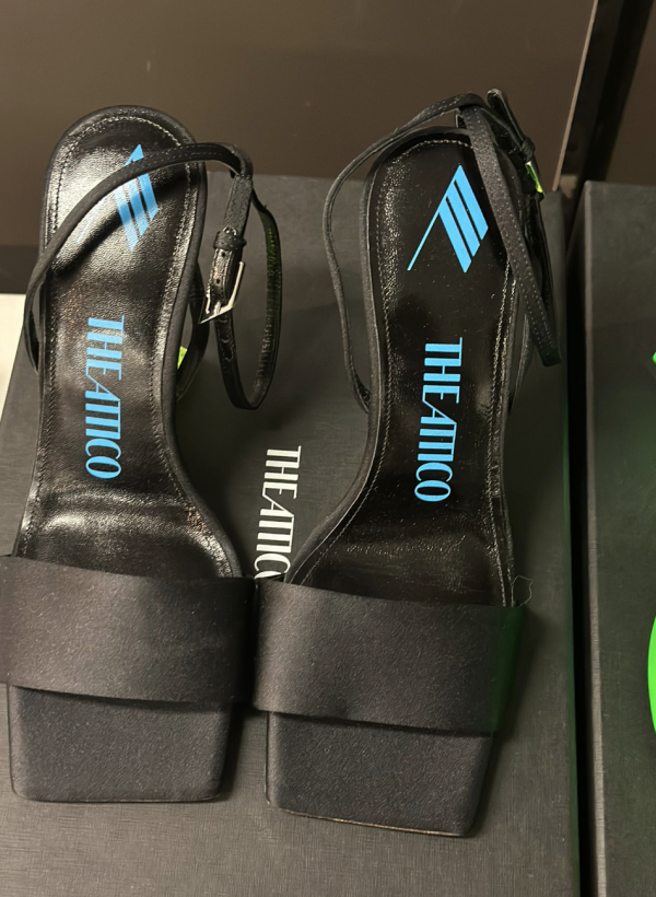 銅鑼灣時代廣場名牌開倉低至1折！平底鞋/休閒鞋$100起+輕奢手袋特賣 Marc Jacob/Karl Lagerfeld/Moschino/A.P.C