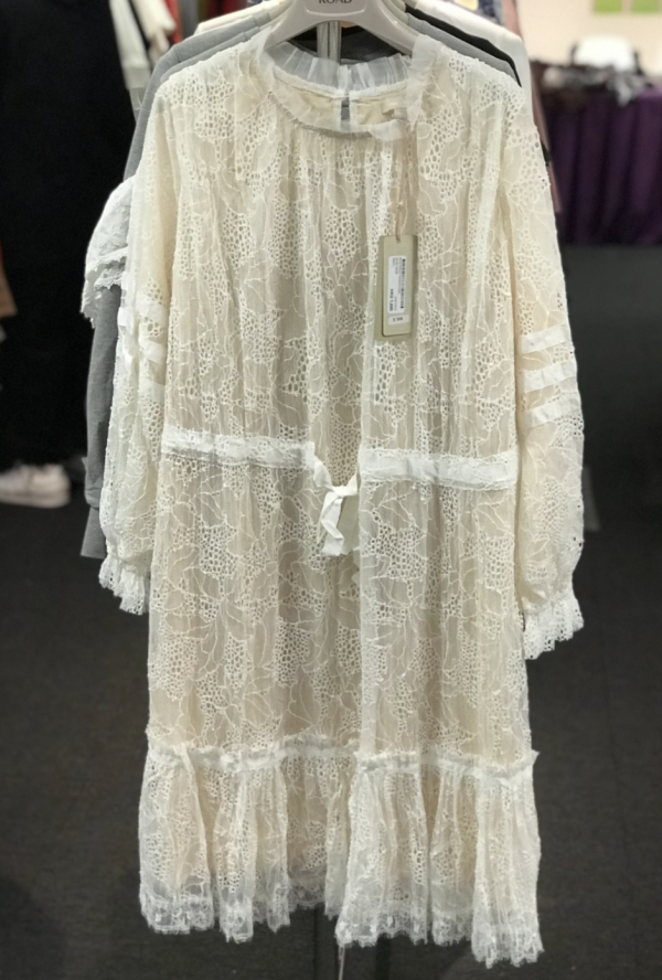 銅鑼灣時代廣場名牌開倉低至1折！平底鞋/休閒鞋$100起+輕奢手袋特賣 Marc Jacob/Karl Lagerfeld/Moschino/A.P.C