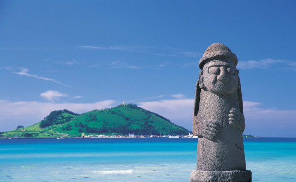 內地客「棄日轉韓」引韓網民不滿!人潮湧入會否影響港人赴韓意願?