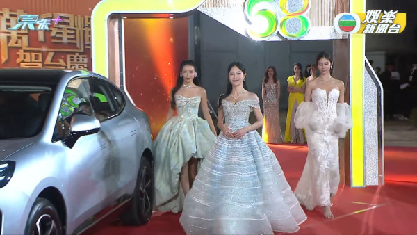 TVB台慶2025｜過百位女藝人紅地氈戰衣逐件睇！波波黃婧靈巨胸拋窒全場