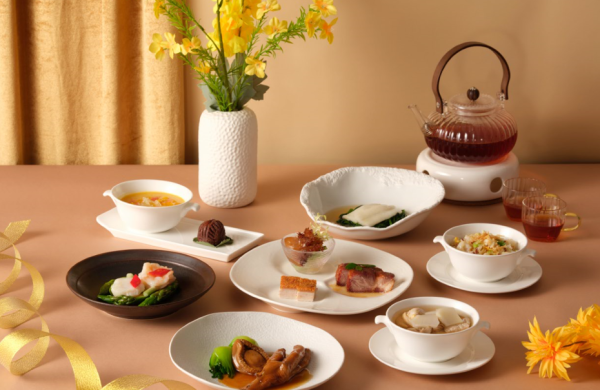 香港嘉里酒店聖誕餐飲優惠一覽  魚子醬下午茶／維港景色酒吧／聖誕主題自助餐