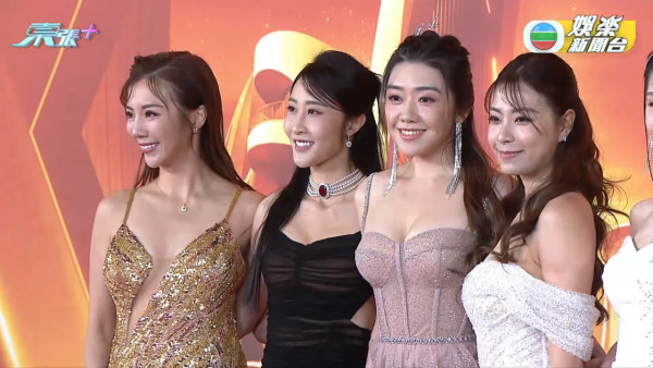 TVB台慶2025｜過百位女藝人紅地氈戰衣逐件睇！波波黃婧靈巨胸拋窒全場