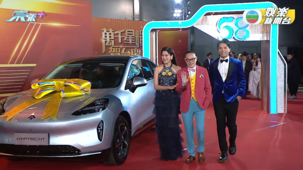 TVB台慶2025｜過百位女藝人紅地氈戰衣逐件睇！波波黃婧靈巨胸拋窒全場