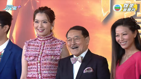 TVB台慶2025｜過百位女藝人紅地氈戰衣逐件睇！波波黃婧靈巨胸拋窒全場