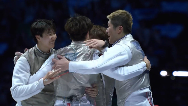 十五運會｜張家朗蔡俊彥領銜花劍團體賽奪金！連續9局領先45:34擊敗福建！