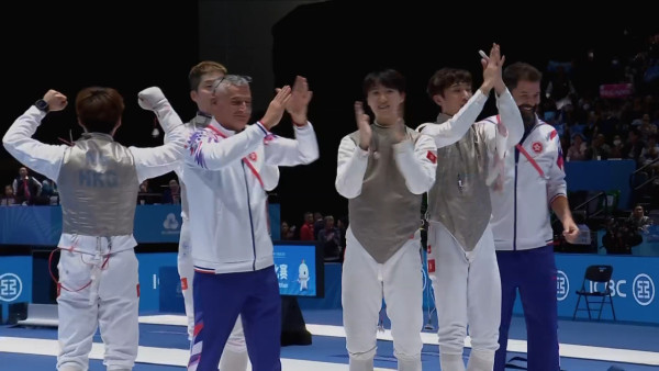 十五運會｜張家朗蔡俊彥領銜花劍團體賽奪金！連續9局領先45:34擊敗福建！