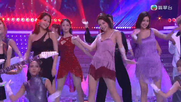 TVB台慶2025｜葉蒨文曾展望台慶「預演結婚」娛賓 情侶檔攞正牌跳辣身拉丁舞放閃