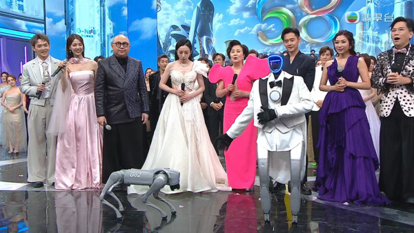 TVB台慶2025｜盤點全晚7大尷尬位！全晚瘋狂唱歌以為睇緊《勁歌金曲》