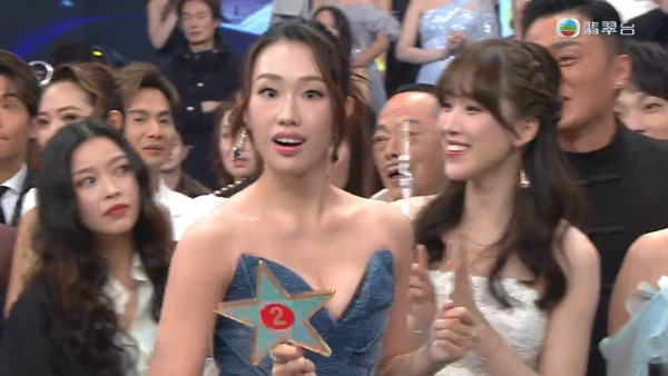 TVB台慶2025｜麥美恩缺席「擠壓胸」傳統險失傳？兩位大獎得主「識做」自製黃金畫面