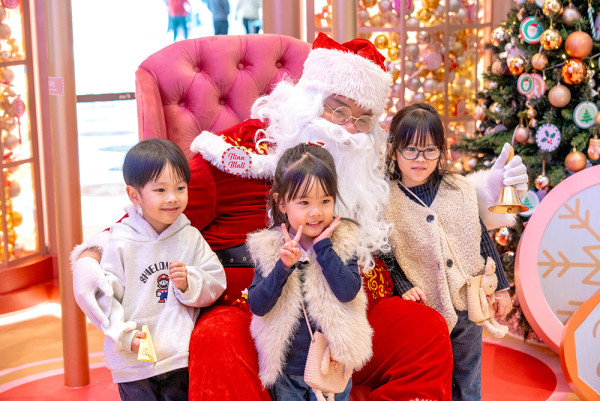 如心廣場聖誕限定！8米高Chill織熊聖誕樹/ Chill AI人生四格拍攝體驗館 /聖誕市集