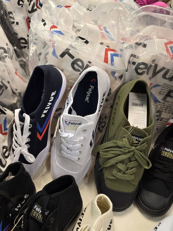 尖沙咀海港城戶外服裝開倉低至3折！一連5日 運動風衣/防水鞋/運動鞋/長褲/行山背囊$199起