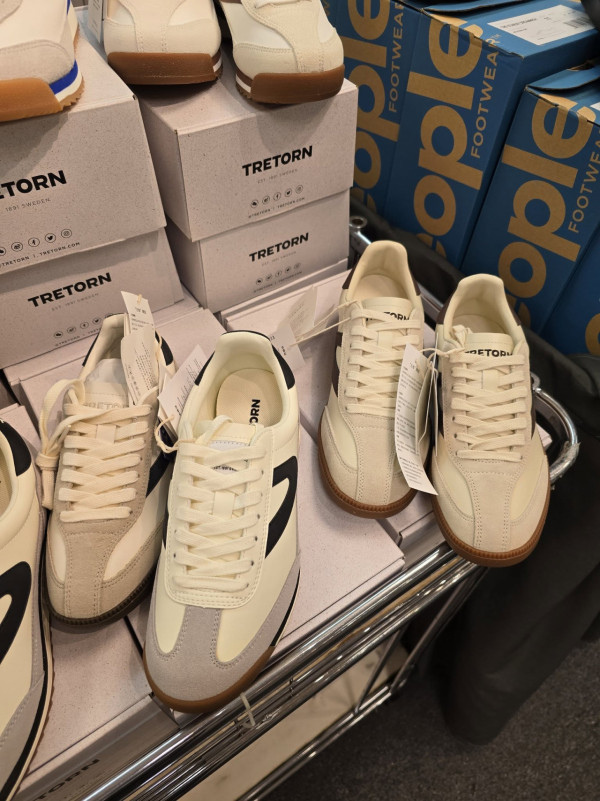 尖沙咀海港城戶外服裝開倉低至3折！一連5日 運動風衣/防水鞋/運動鞋/長褲/行山背囊$199起