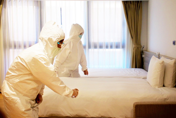 峇里島恐怖悲劇！內地女住旅館半裸亡！疑殺蟲劑中毒釀禍逾20房客吐血送院 