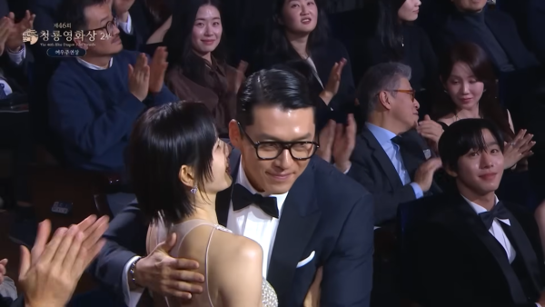 玄彬孫藝珍齊封青龍獎影帝后（圖片來源：KBS）