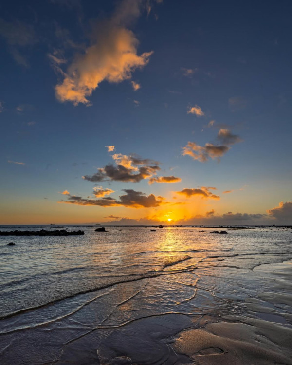 沙崙海灘。圖片來源：Instagram@sky_kuei