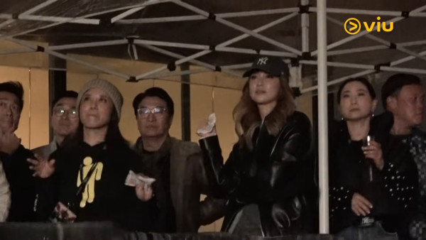 徐子淇與老公李家誠激罕被野生捕獲睇演唱會 迷妹追星低調現身曝光私下性格