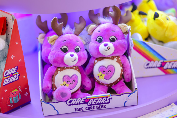 聖誕好去處2025｜青衣城Care Bears聖誕打卡點&主題限定店  粉絲必到驚喜見面會！