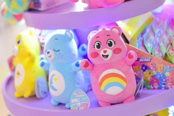 2025聖誕商場打卡懶人包︱全港各區商場聖誕活動合集 Frozen聖誕裝置/BABY MIRROR聖誕打卡（持續更新）