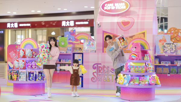 聖誕好去處2025｜全港40+打卡熱點懶人包！巨型聖誕樹/飄雪/市集 最靚燈飾地圖（持續更新）