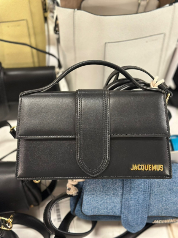 銅鑼灣時代廣場名牌開倉低至1折！平底鞋/休閒鞋$100起+輕奢手袋特賣 Marc Jacob/Karl Lagerfeld/Moschino/A.P.C