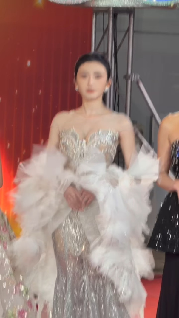 「最被低估港姐季軍」激罕性感現身TVB 一年蒲頭一次！網民驚訝：咁靚竟然唔紅