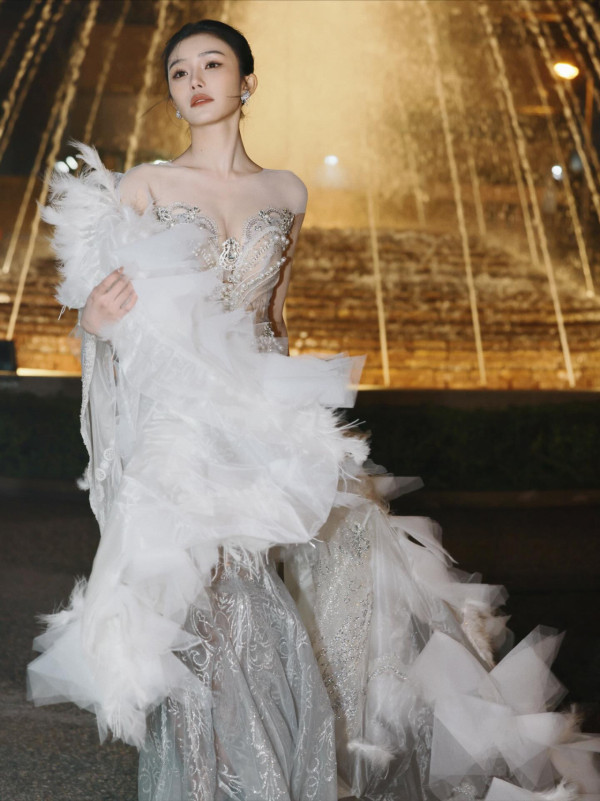 「最被低估港姐季軍」激罕性感現身TVB 一年蒲頭一次！網民驚訝：咁靚竟然唔紅