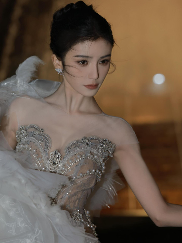 「最被低估港姐季軍」激罕性感現身TVB 一年蒲頭一次！網民驚訝：咁靚竟然唔紅