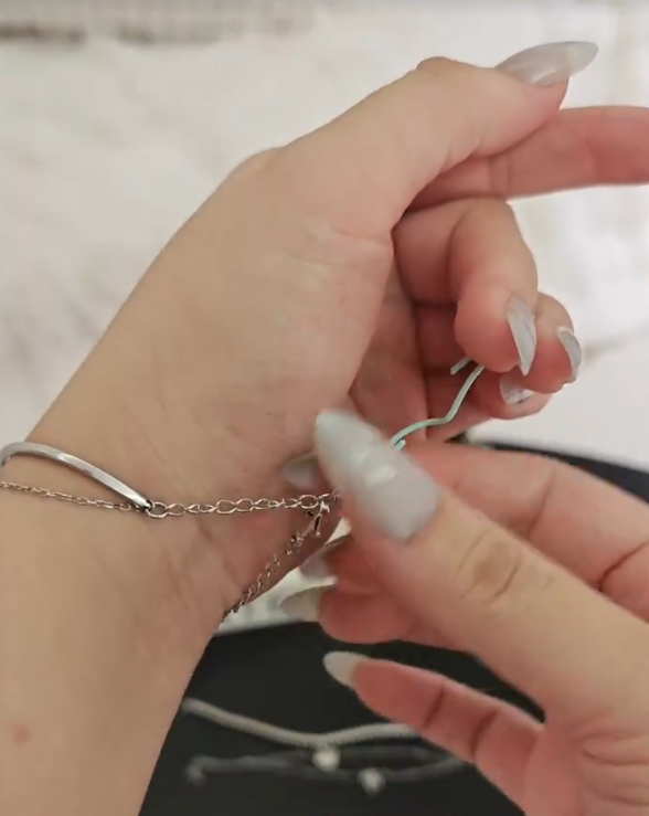 冷知識｜以為萬字夾只有1個用途？網民揭萬字夾9個隱藏用法：萬字夾真係好萬用！